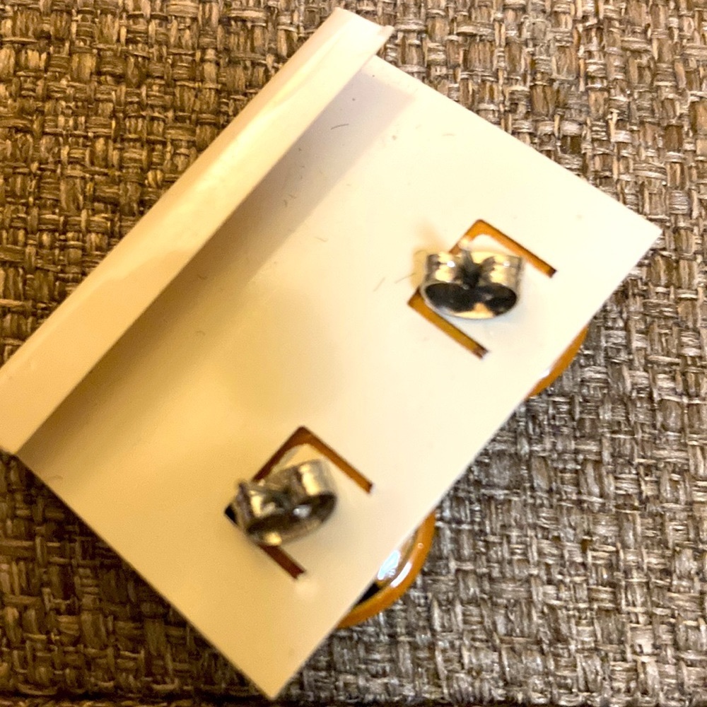 Light brown earrings ❤️ - Picture 3 of 3